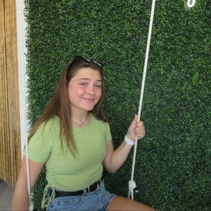 Meet your Posher, Taylor